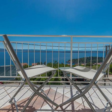 Apartman Zlatica Dramalj Exterior foto
