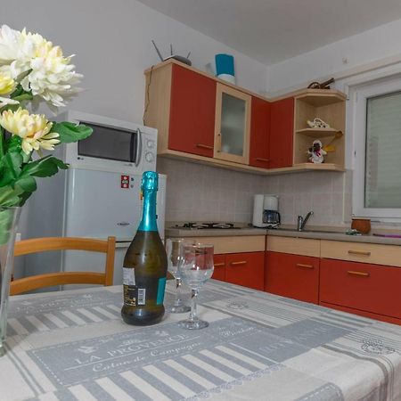 Apartman Zlatica Dramalj Exterior foto