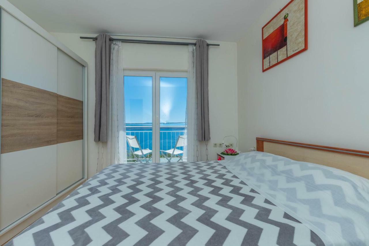 Apartman Zlatica Dramalj Exterior foto