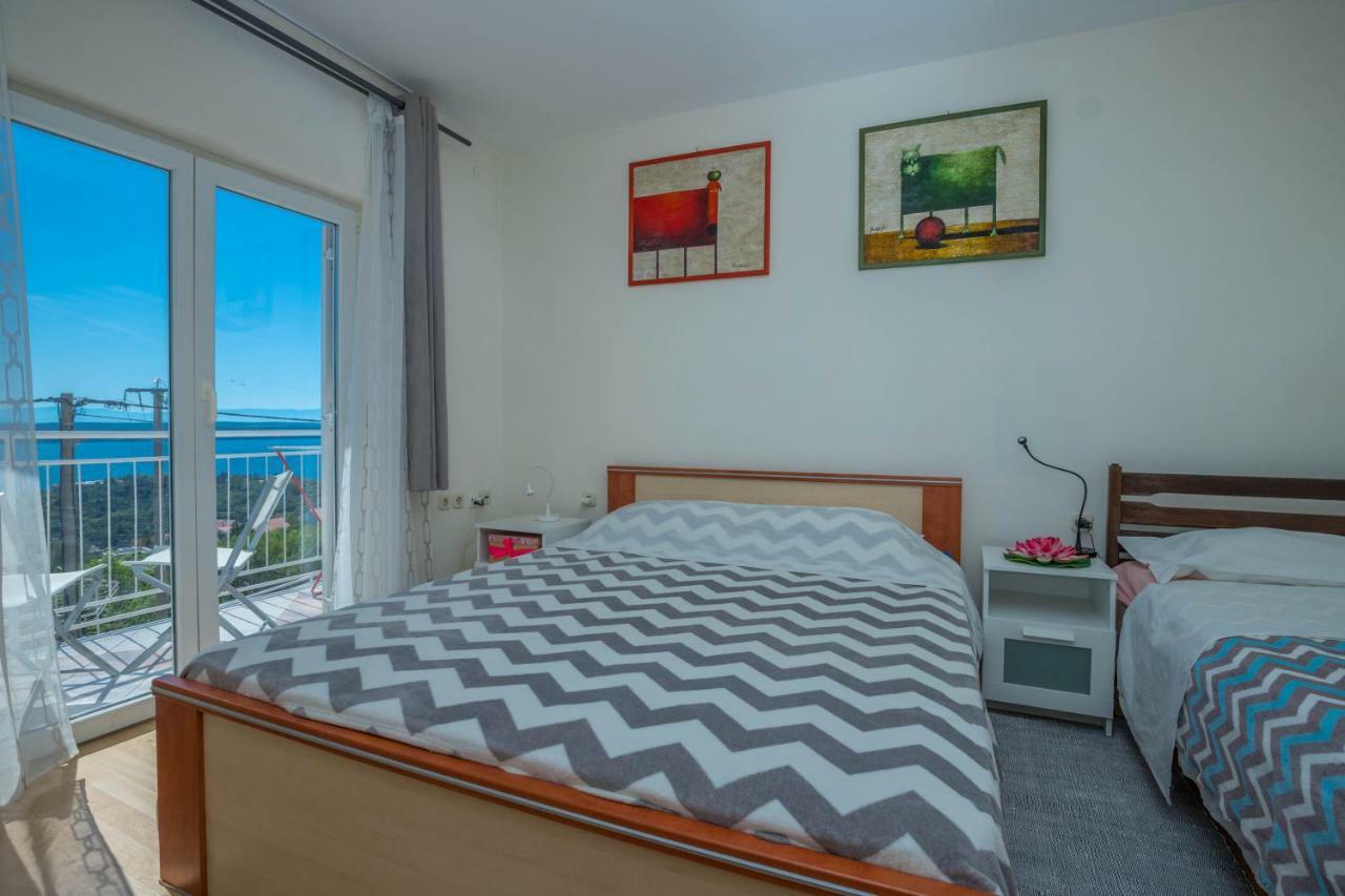 Apartman Zlatica Dramalj Exterior foto